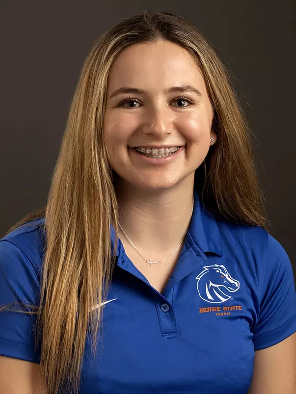 2019-20 Headshot of Camryn Moortgat