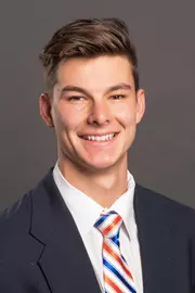 2020 Headshot of Cade Fennegan
