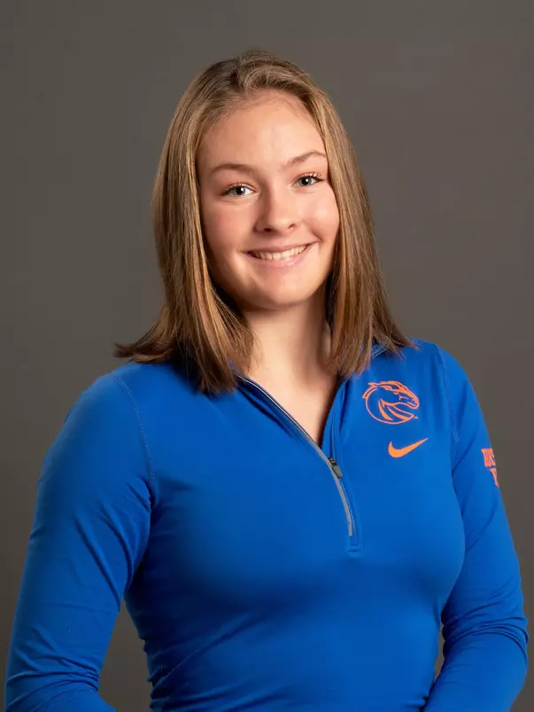 2021 Headshot of Talia Little