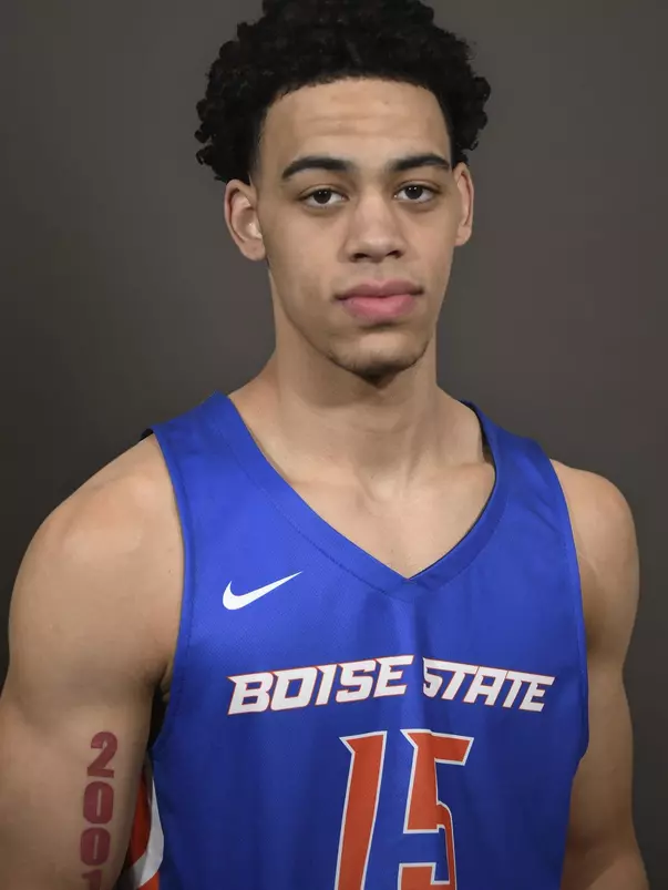 2020-21 Headshot of Donovan Ivory