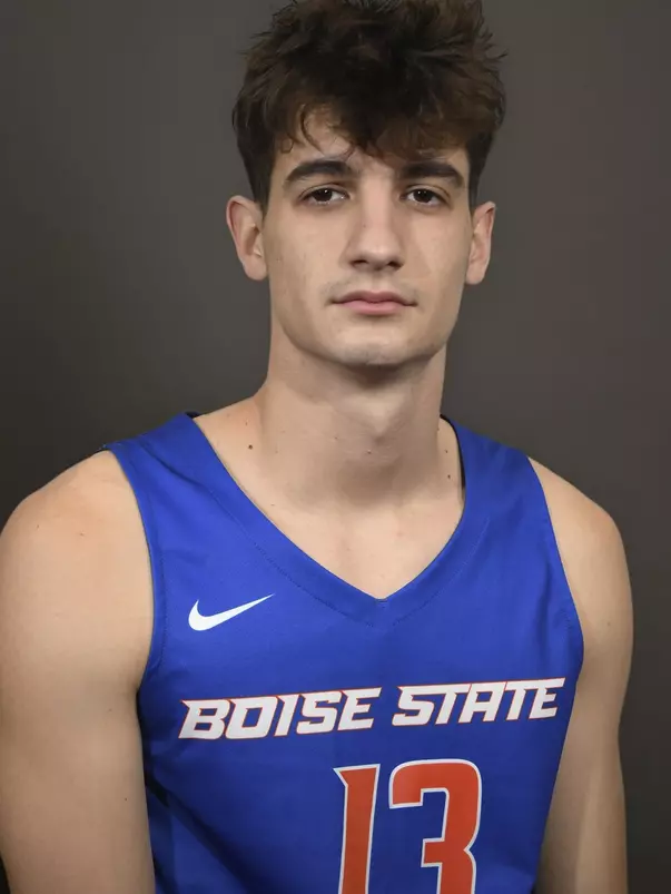 2020-21 Headshot of Pavle Kuzmanovic
