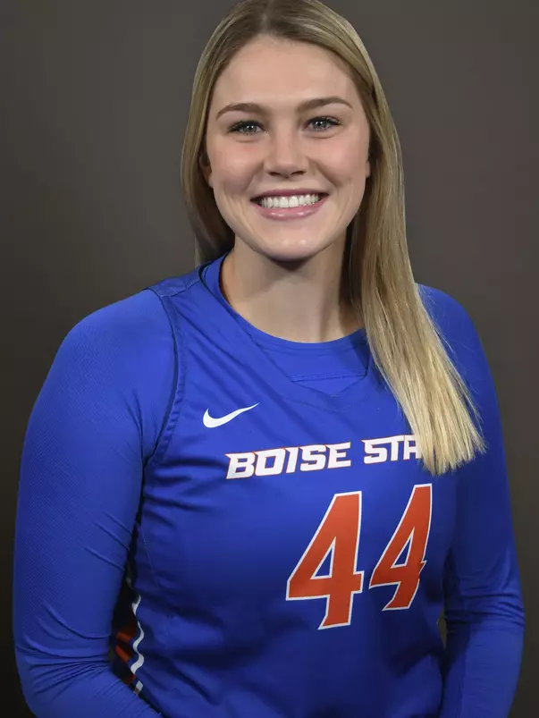 2020-21 Headshot of Mallory McGwire