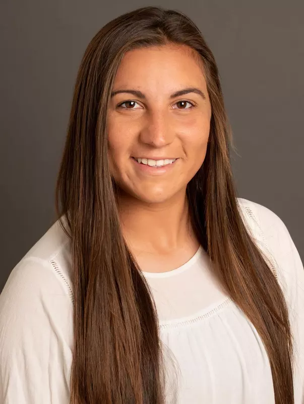 2020 Headshot of Rebekah Cervantes