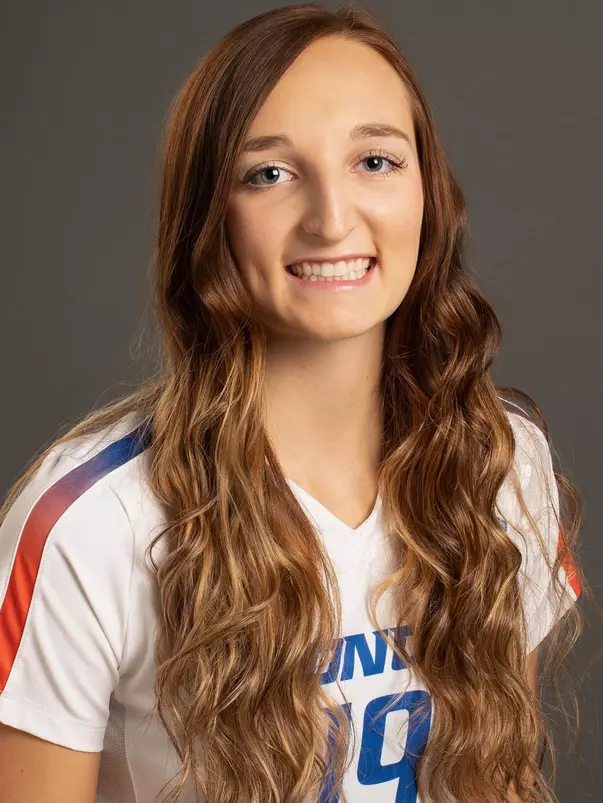 2020 Headshot of Olivia Bradley