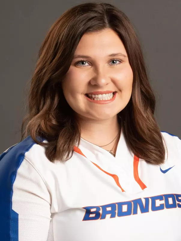 2021 Headshot of Kiele Miller