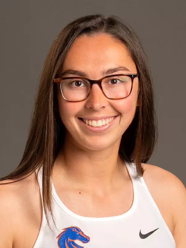 2022 Headshot of Katie Martin