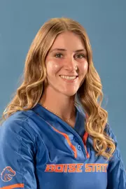 2022 Headshot of Autumn Bennett