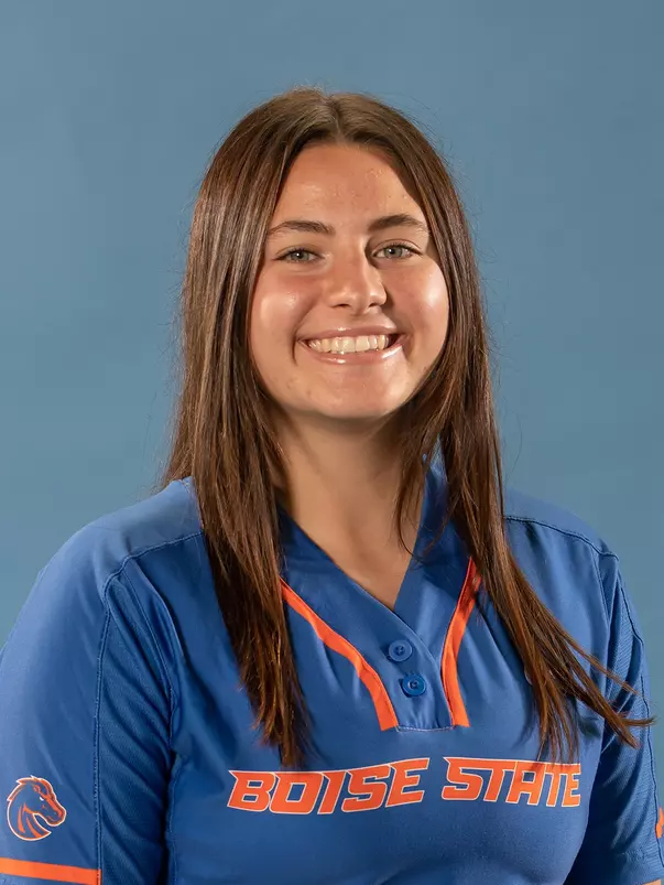2022 Headshot of Taylor Caudill