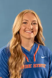 2022 Headshot of Grace Kimball