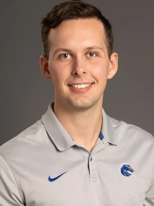 2020-21 Headshot of Lukas Ridemar