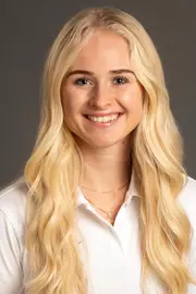 2020-21 Headshot of Vanessa Timm