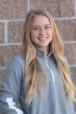 2020-21 Headshot of Kari Taylor