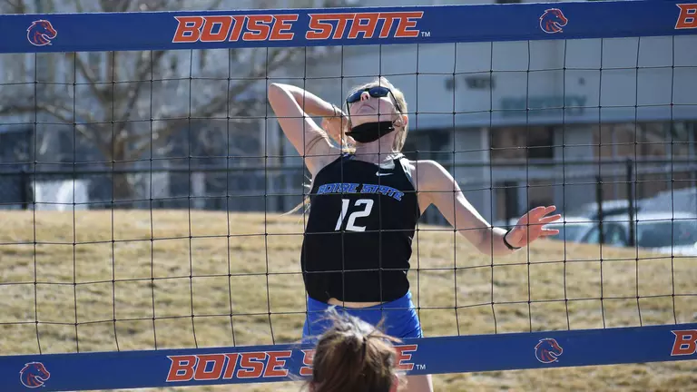 Broncos Dominate Day One of Corban April AVCA Pairs Tournament
