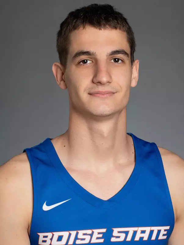 2021-22 Headshot of Pavle Kuzmanovic