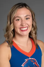 2021-22 Headshot of Payton Avery
