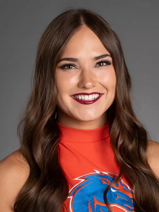 2021-22 Headshot of Stephanie Coddens