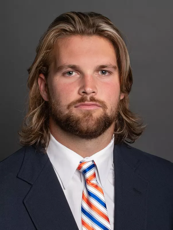 2021 Headshot of Shane Irwin