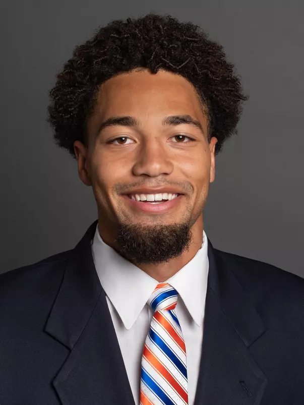 2021 Headshot of Khalil Shakir