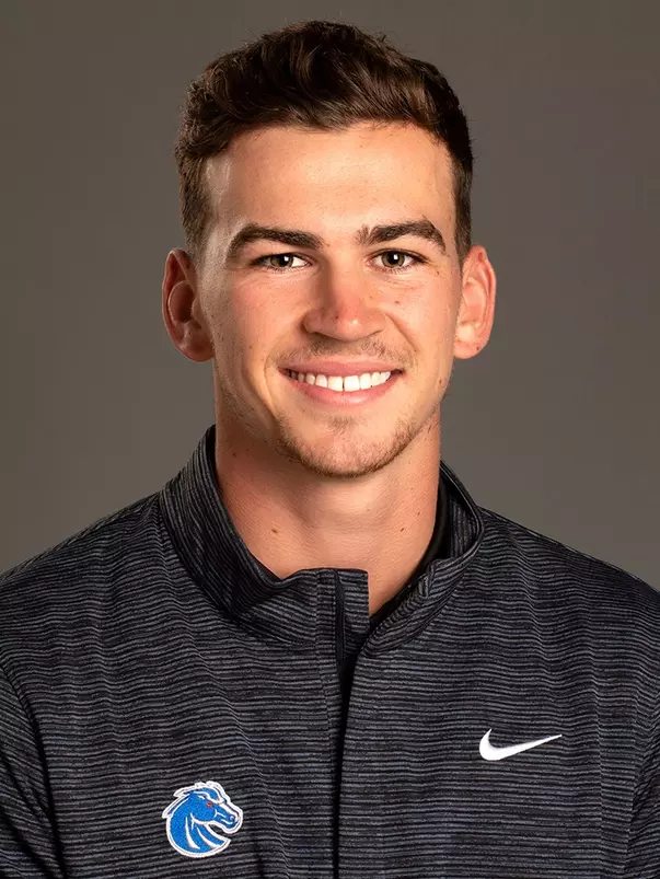 2021-22 Headshot of Max Charles