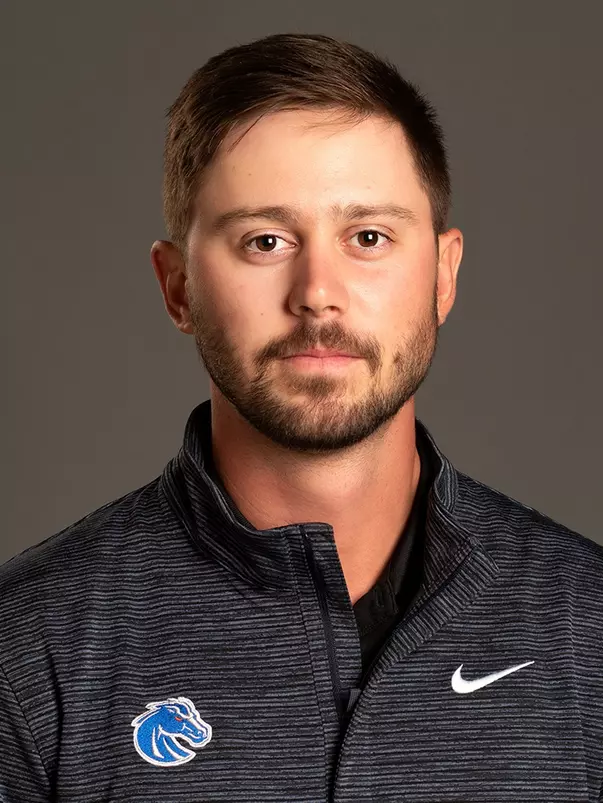 2021-22 Headshot of Nick Headman