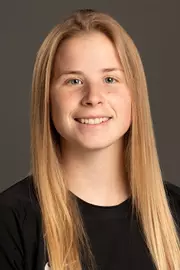 2021 Headshot of Sydney Smith