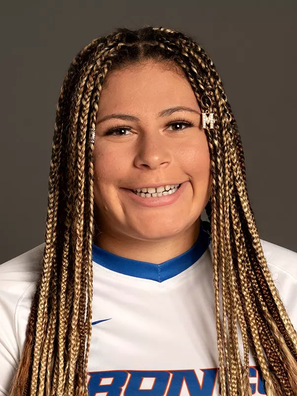 2021 Headshot of Mariah Albin