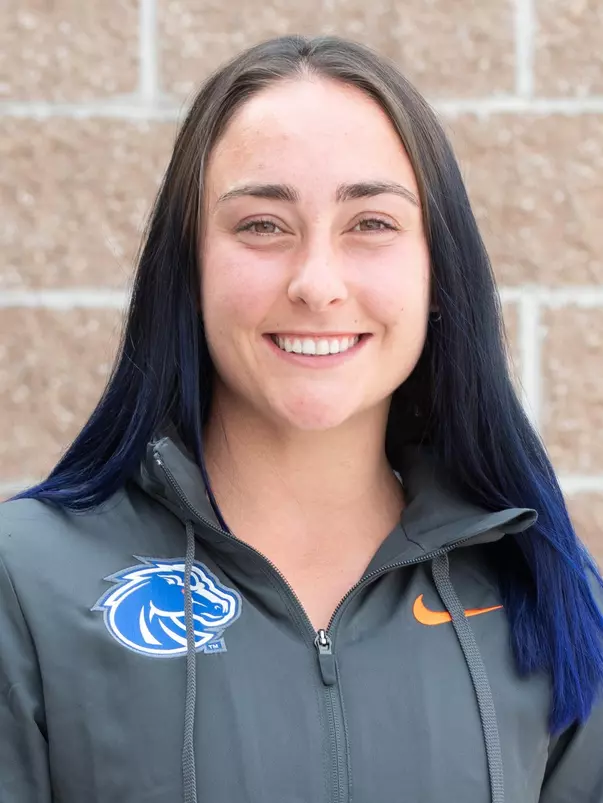 2020-21 Headshot of Sailor Hutton