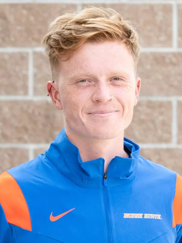 Track and Field Portraits, Photo by Dawson Gutierrez