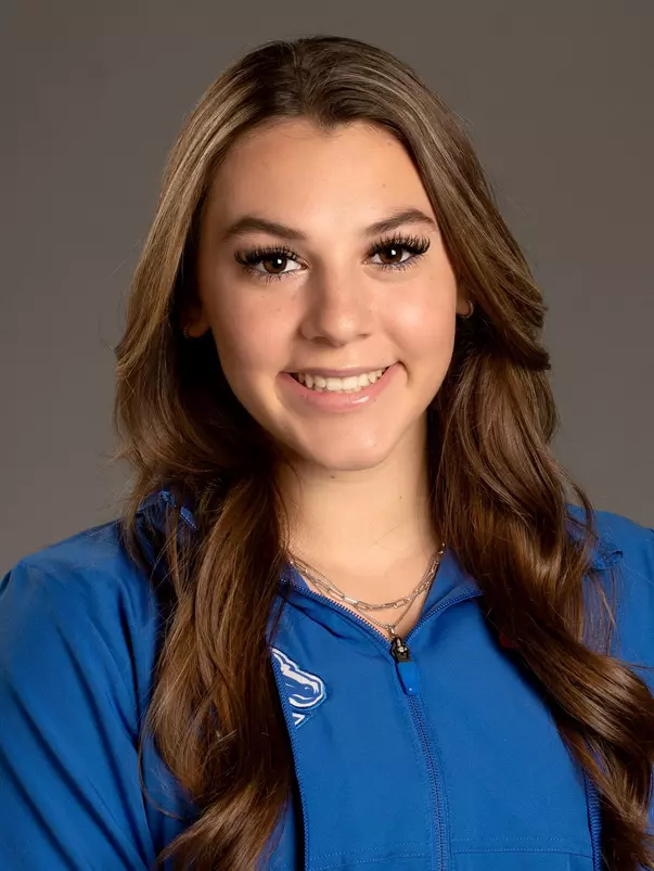 Gymnastics Studio Portraits, Photo by Dawson Gutierrez