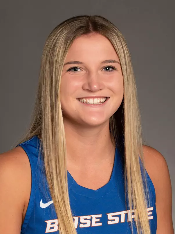 2021-22 Headshot of Linsey Lovrovich