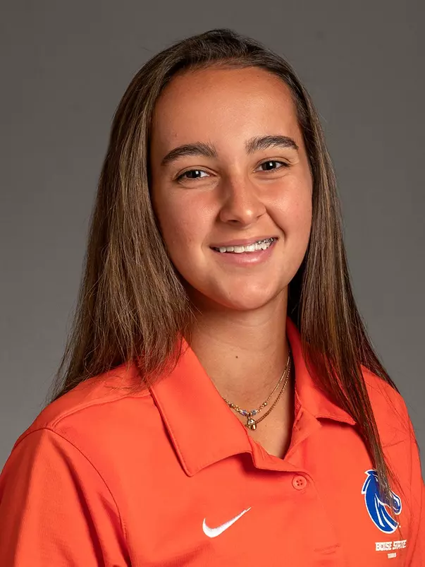 2021-22 Headshot of Nicole Discenza