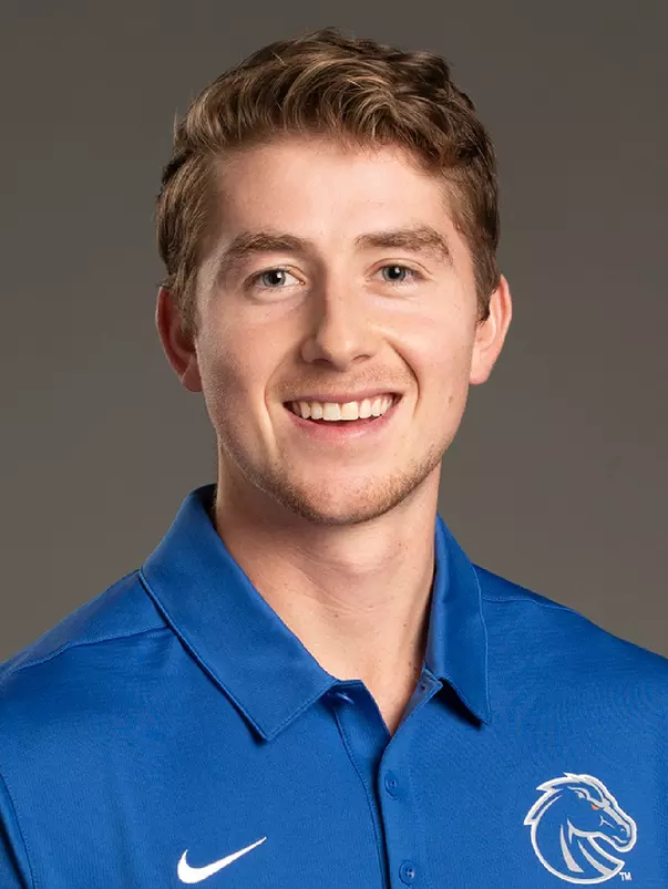 2021-22 Headshot of Jesse Haas