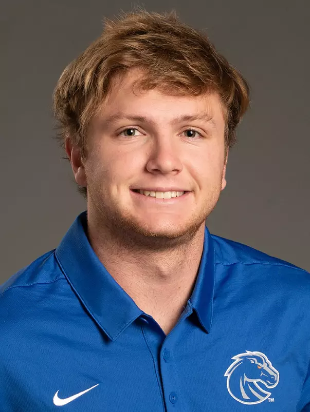 2021-22 Headshot of Caden Moortgat