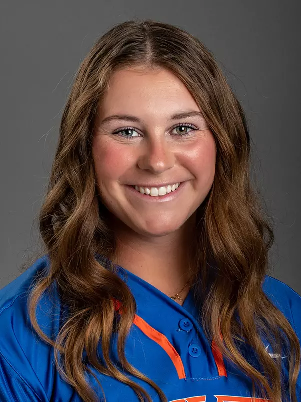 2023 Headshot of Kylie Baumert