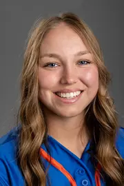 2023 Headshot of Amber Thornton