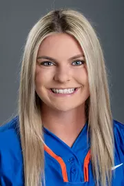 2023 Headshot of Lindsey Wallhasper