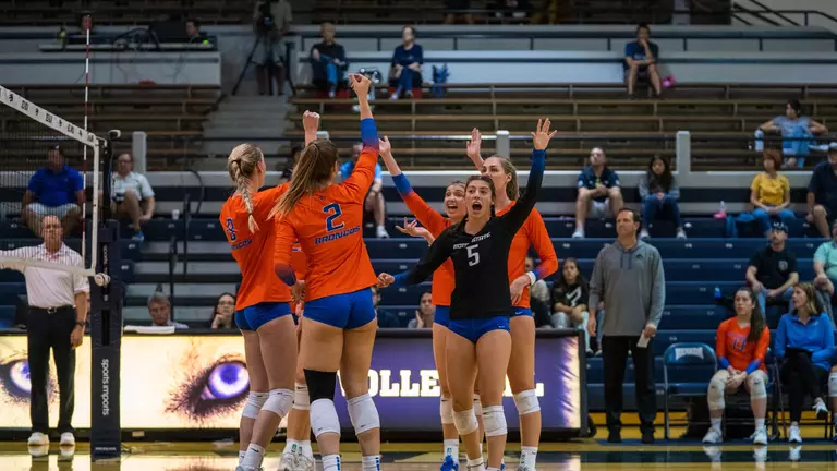 Boise State Volleyball Picks Up Road Win at Nevada