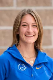 2022-23 Headshot of Maggie Larson