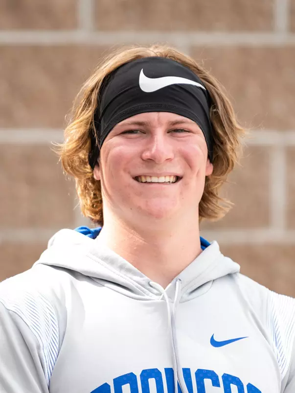 2022-23 Headshot of Wyatt Roseman