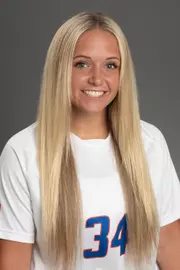 2022 Headshot of Alexis Haws