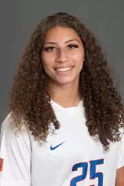 2022 Headshot of Kassidy Sayles