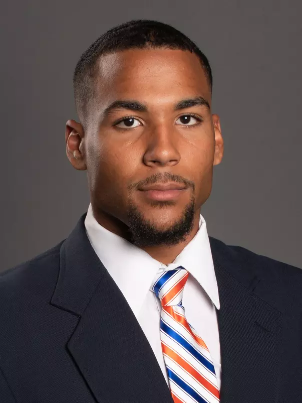 2022 Headshot of Isaiah Bagnah