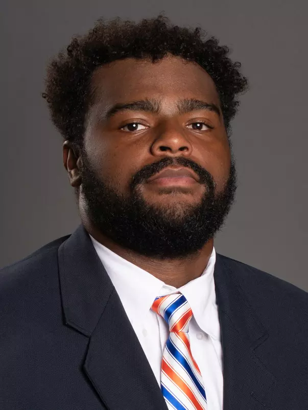 2022 Headshot of Dallas Holliday