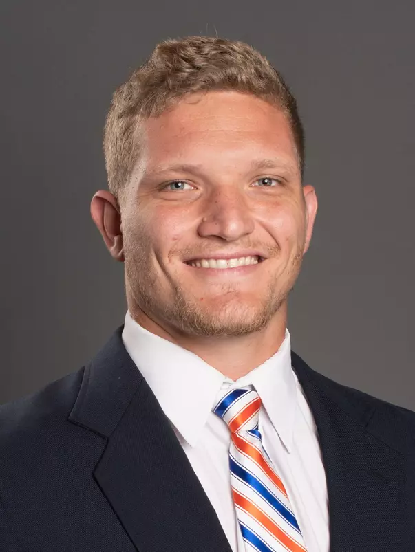2022 Headshot of George Tarlas