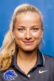 2022-23 Headshot of Pauline Ernstberger