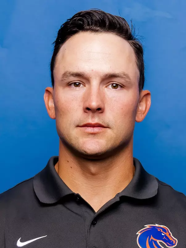 2022-23 Headshot of Jordan Gobatie