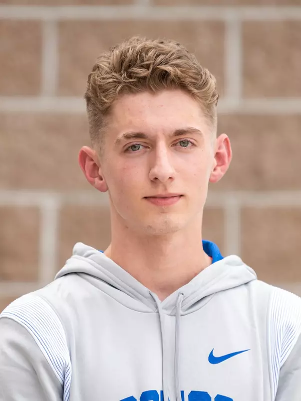 2022 Headshot of Brogan Giffin