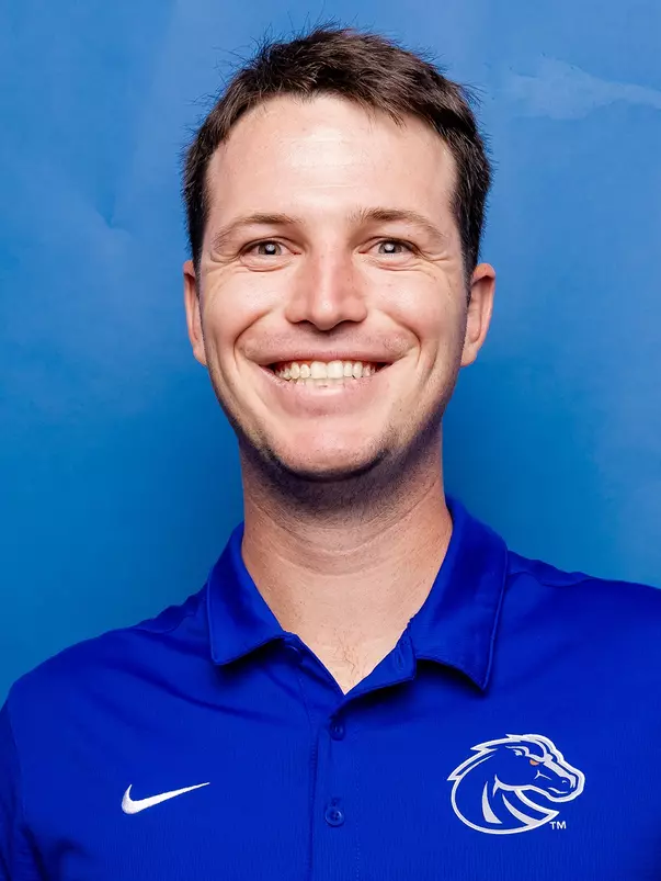 2022-23 Headshot of Michael Bott