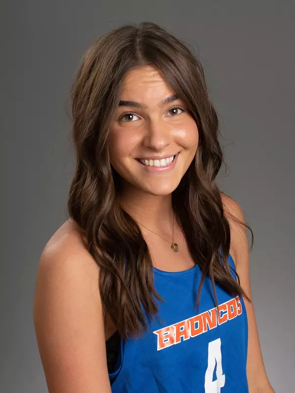 2022-23 Headshot of Elli Wolthuis