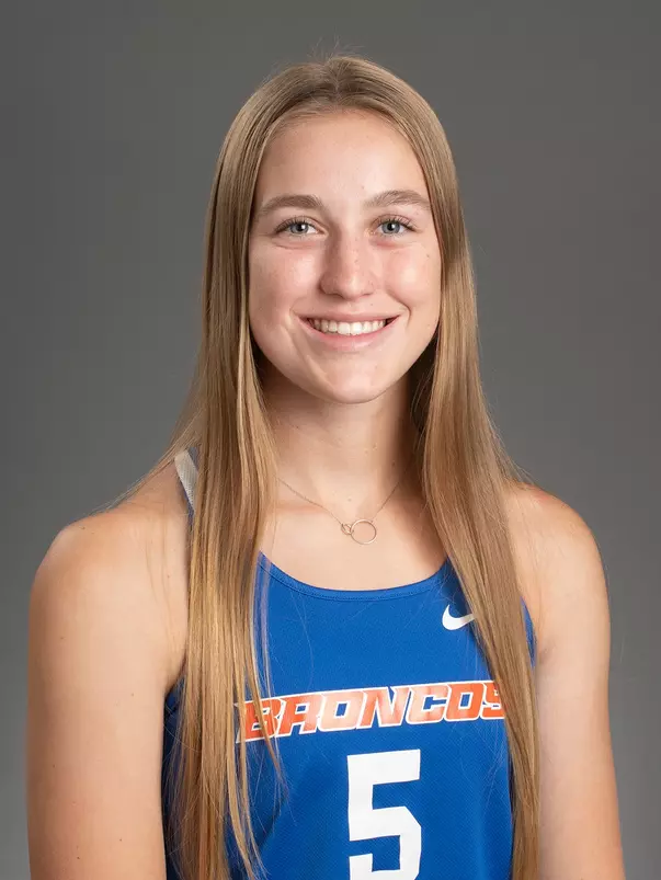 2022-23 Headshot of Sharli O'Neil